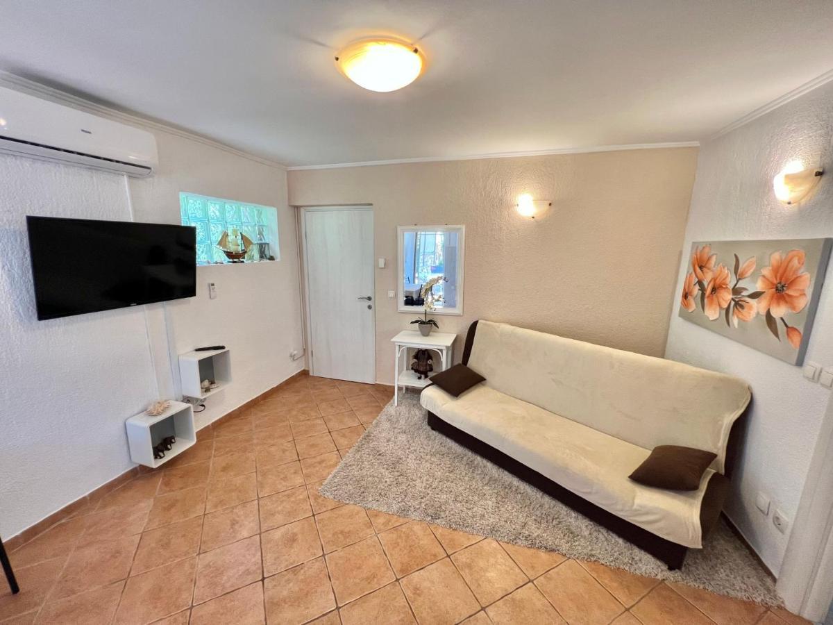 Apartments In Dramalj 45034 Eksteriør bilde